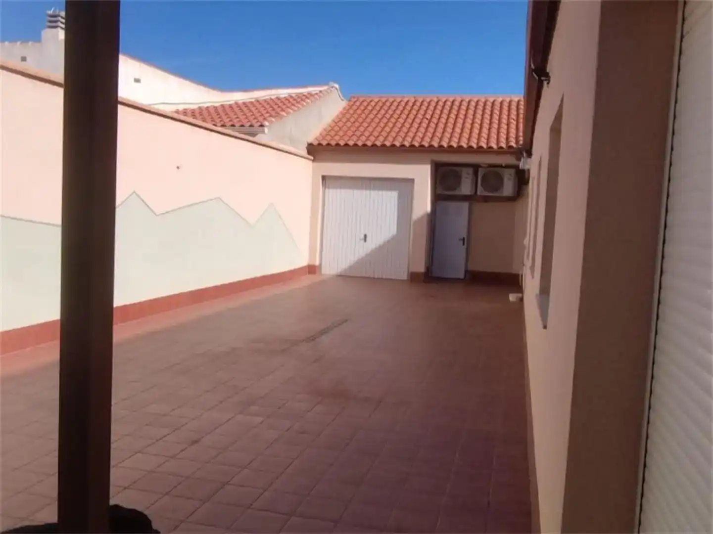 Exterior view of Ground floor for sale in Corral-Rubio, Albacete