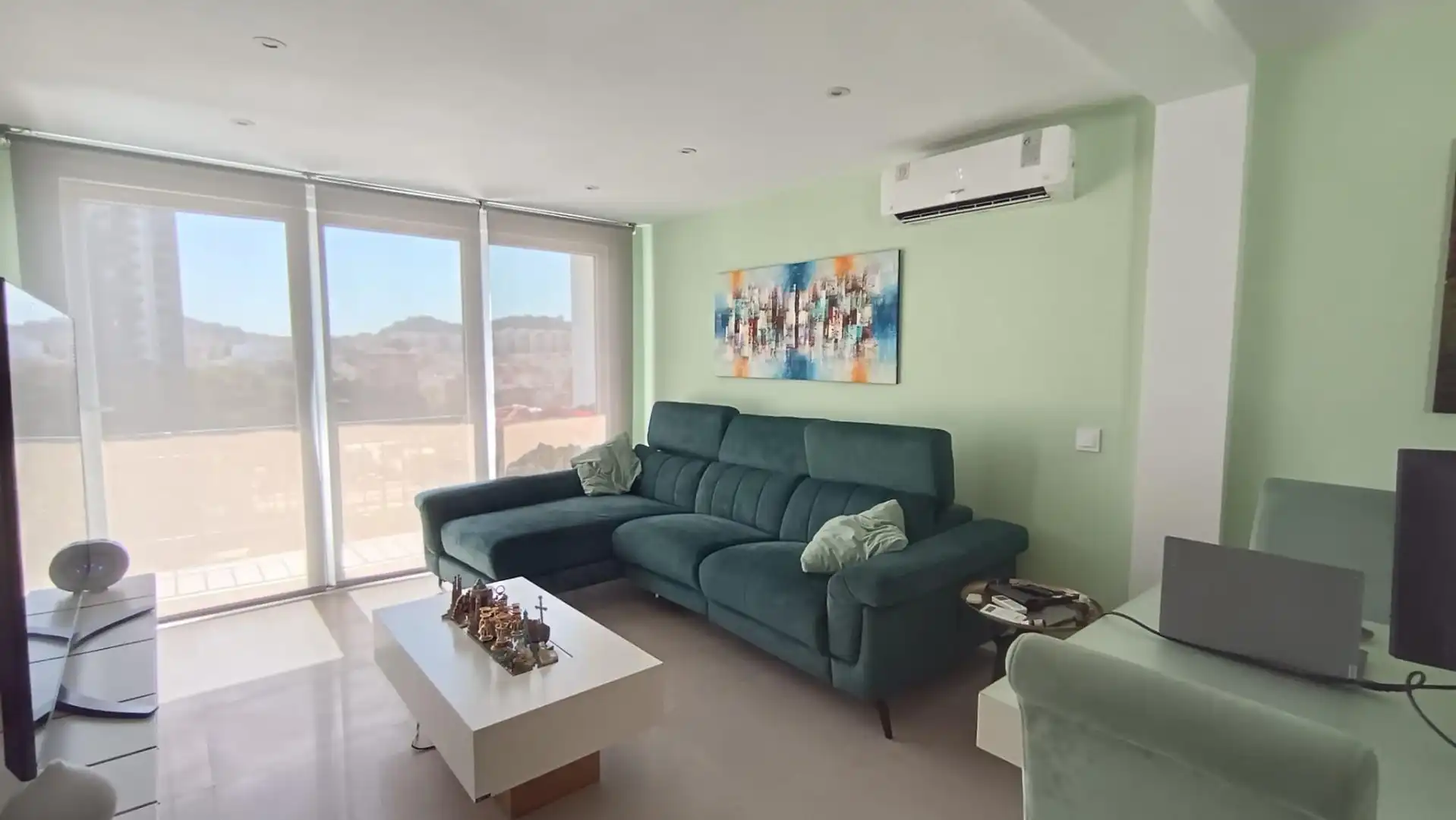 Living room of Flat for sale in Málaga  with Air Conditioner, Private garden and Terrace