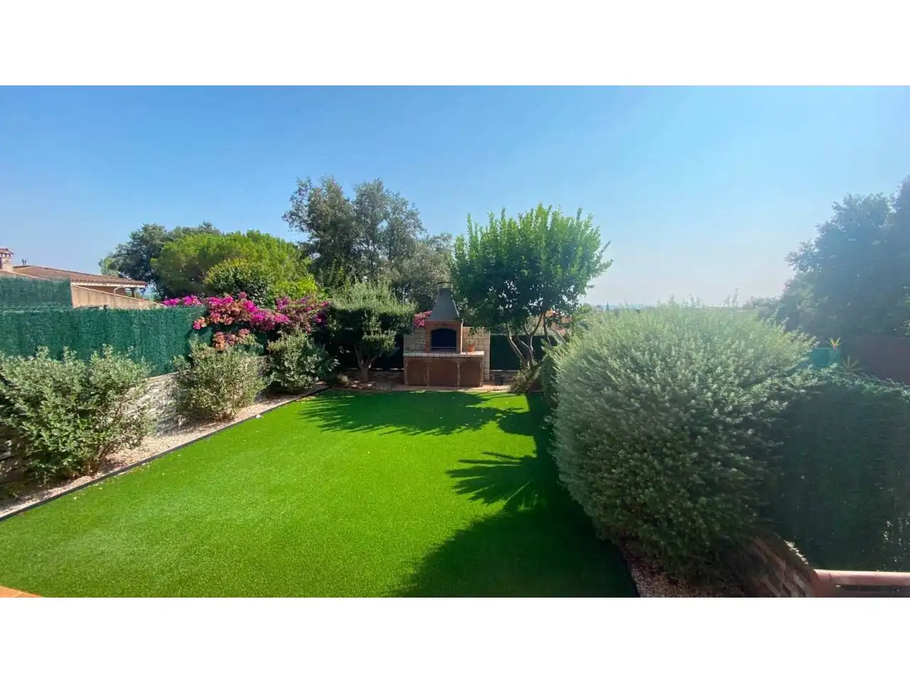 Jardín de Casa adosada en venta en Lladó con Aire acondicionado, Calefacción y Jardín privado