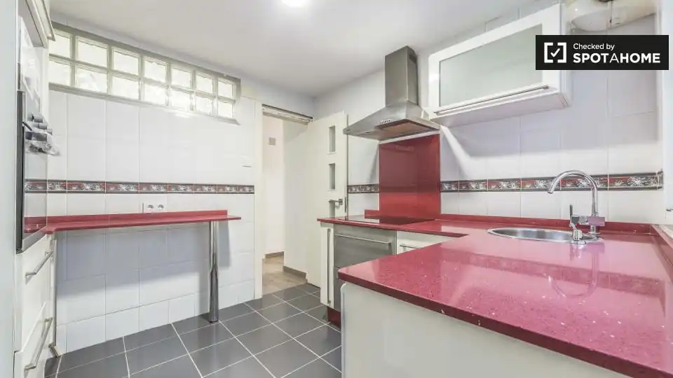 Room in El Cabanyal - El Canyamelar