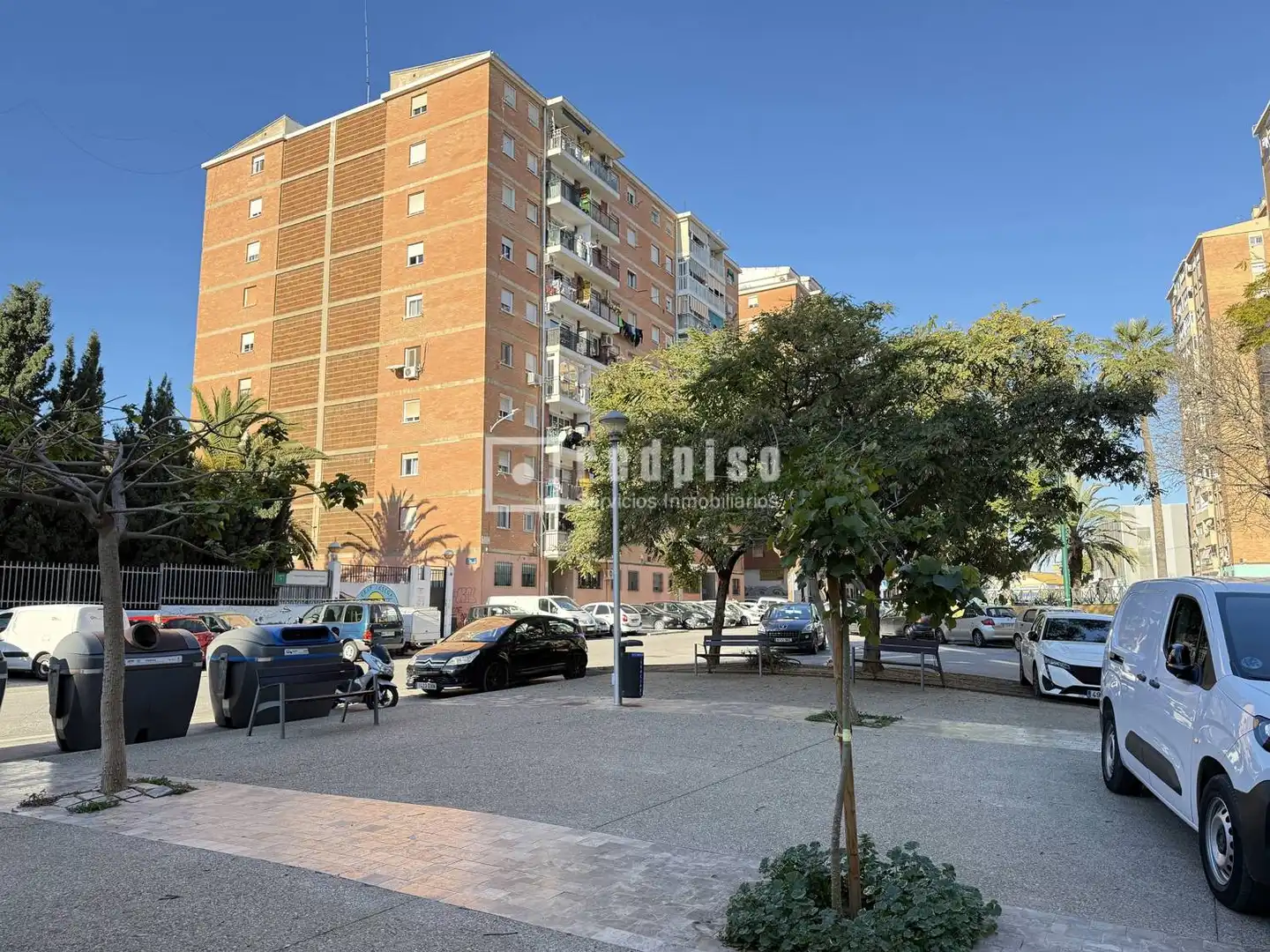 Vista exterior de Pis en venda en Málaga amb Calefacció i Terrassa