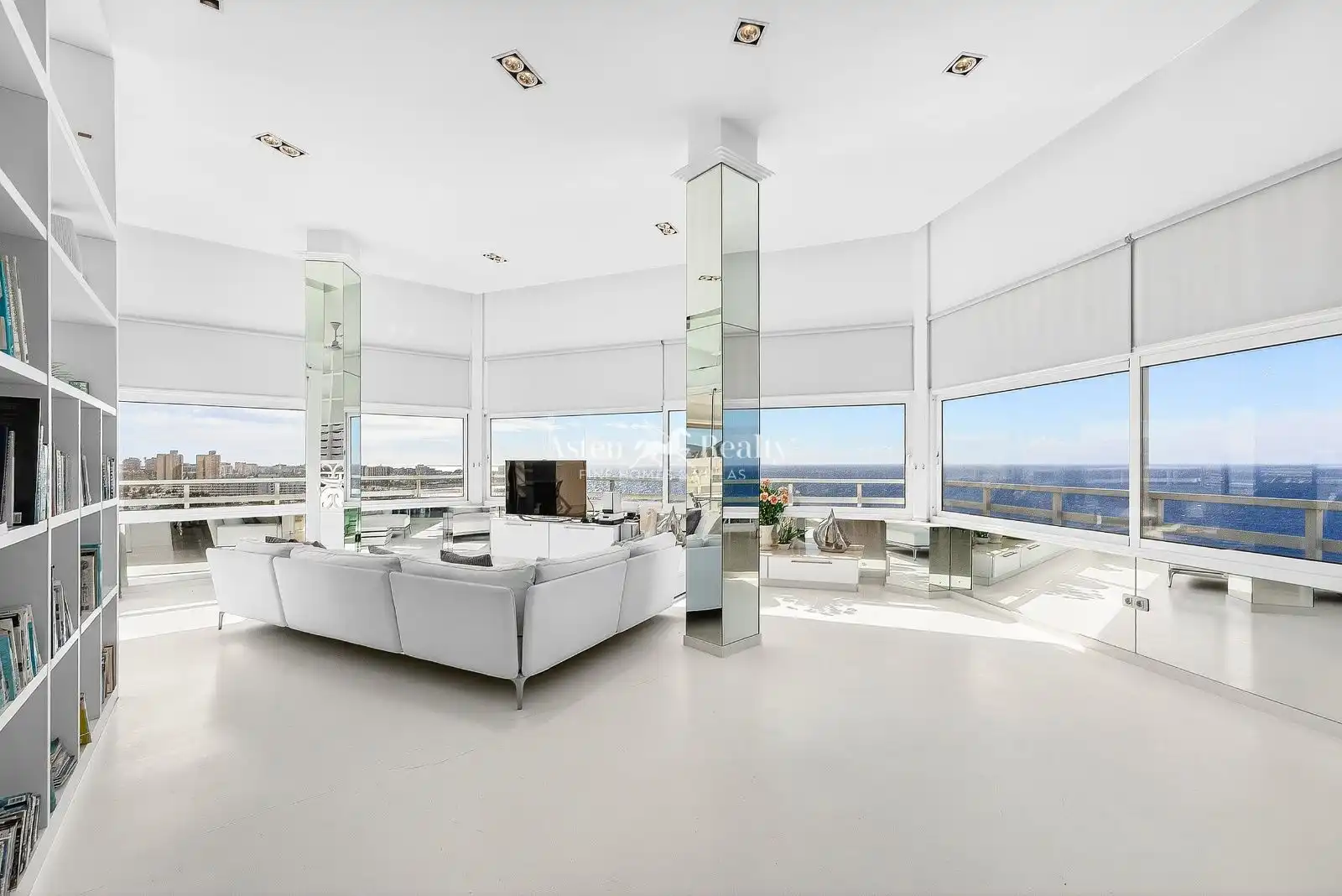 Living room of Attic for sale in Adeje  with Air Conditioner, Terrace and Storage room