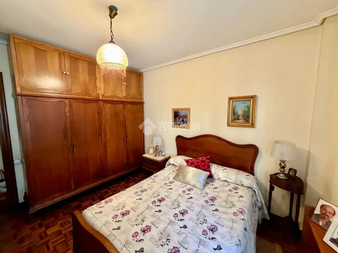Schlafzimmer von Wohnung zum Verkauf in Santander