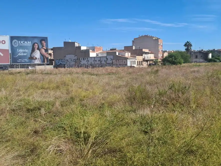 Terreno industrial en venta en Pedanías Este