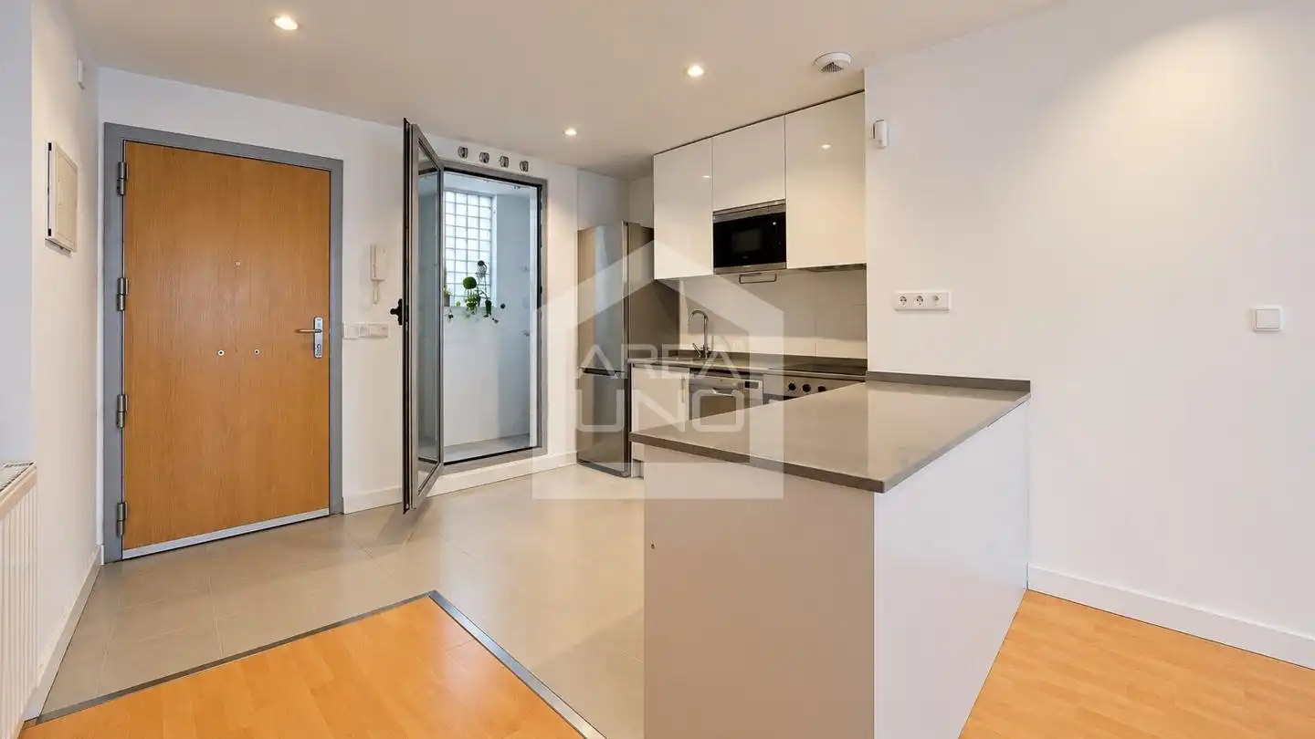 Cocina de Piso de alquiler en Parque Oeste - Fuente Cisneros