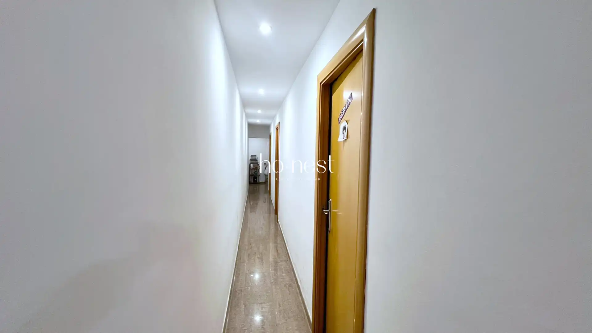 Planta baja en venta en La Salut
