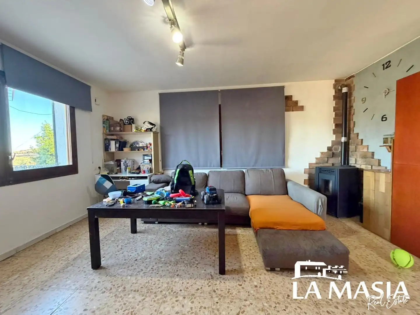 Sala de estar de Casa o chalet en venta en Canyelles con Jardín privado, Terraza y Trastero