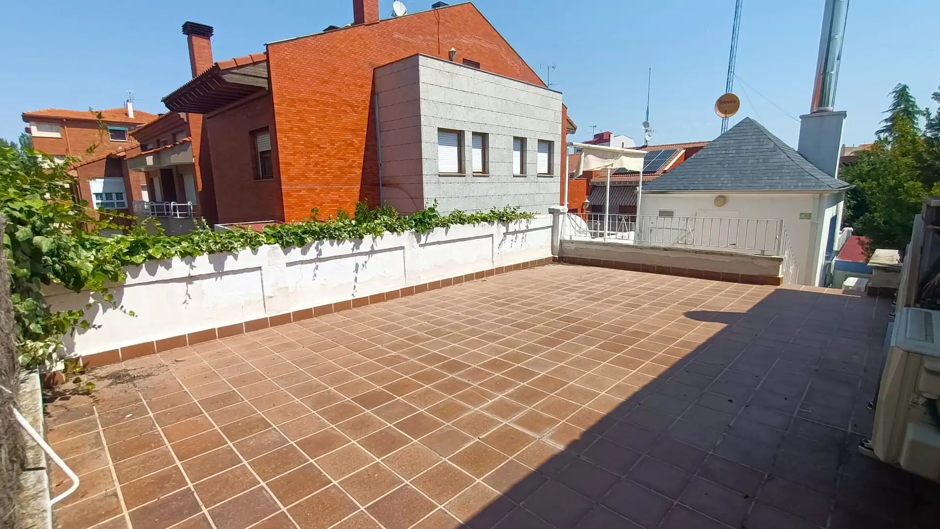 Terraza de Local en traspaso en Guadalajara con Aire acondicionado, Calefacción y Terraza