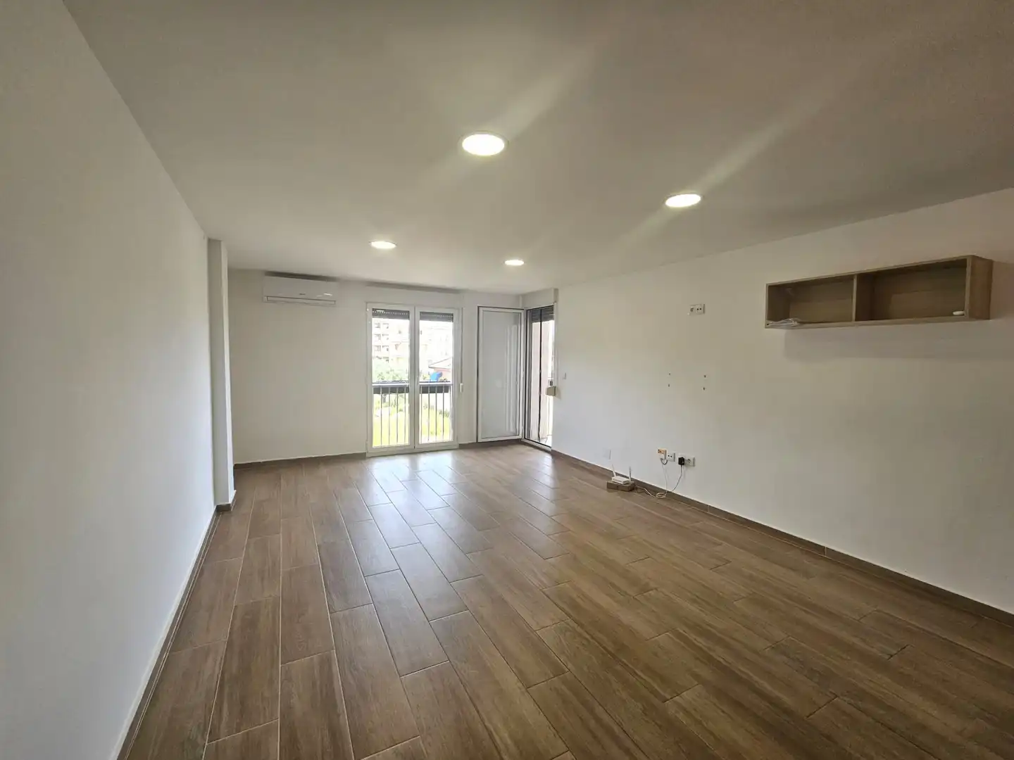 Sala d'estar de Pis en venda en Guardamar del Segura amb Aire condicionat, Forn i Balcó