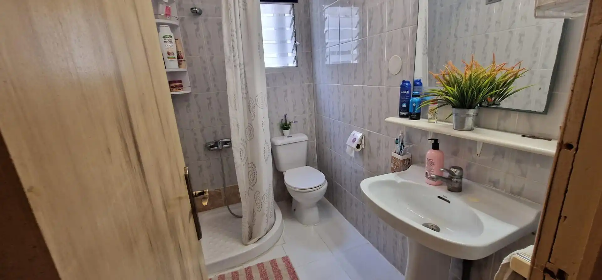 Baño de Piso en venta en Aldaia con Aire acondicionado, Trastero y Balcón