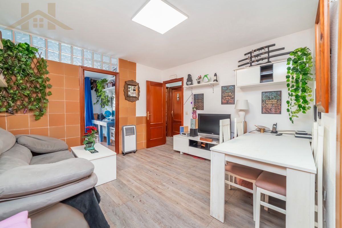 Living room of Flat for sale in Alpedrete  with Heating, Terrace and Community pool