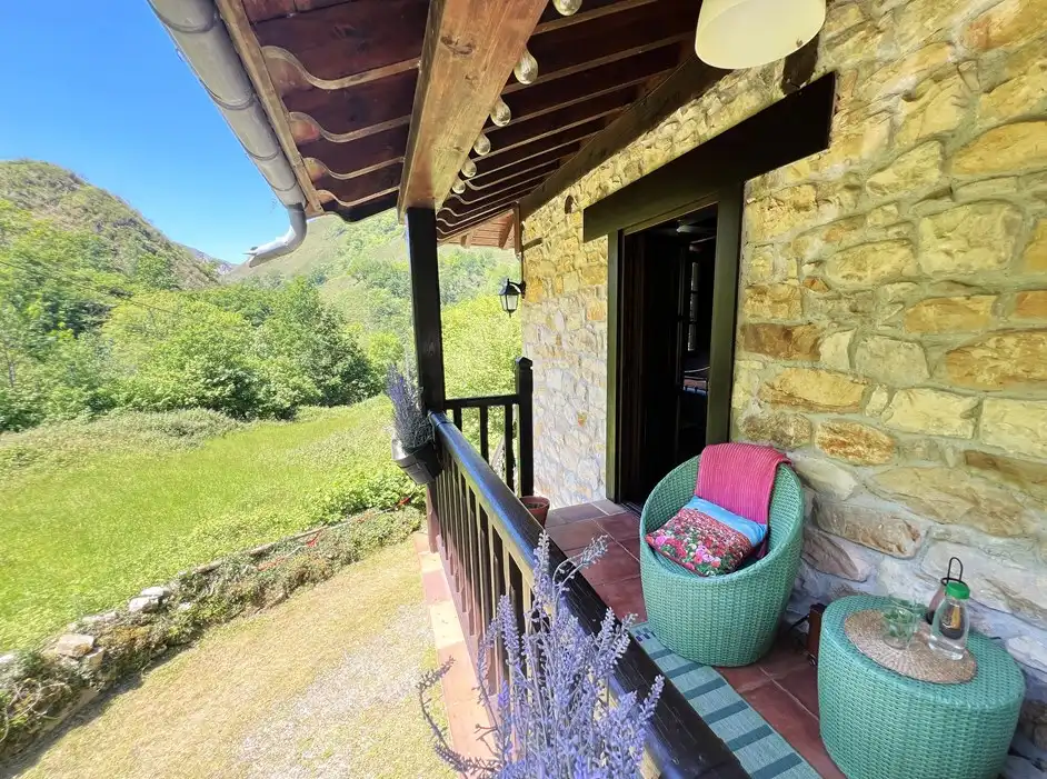 Terraza de Casa o chalet en venta en Piloña con Calefacción y Amueblado
