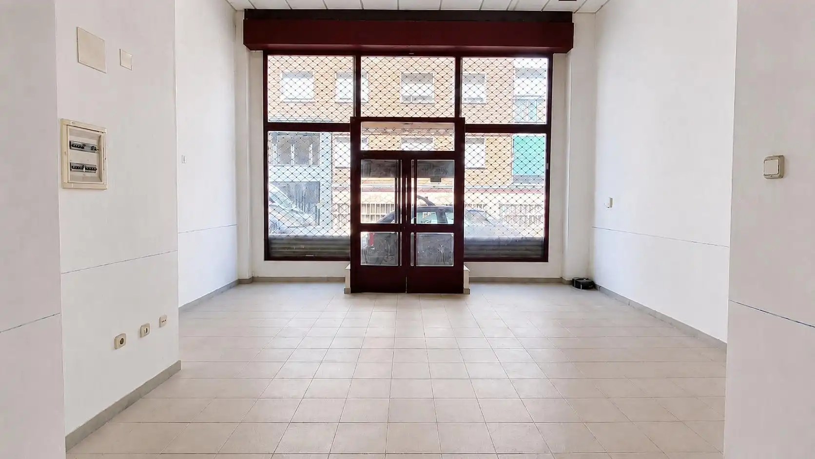 Locale commerciale in vendita a Carabanchel