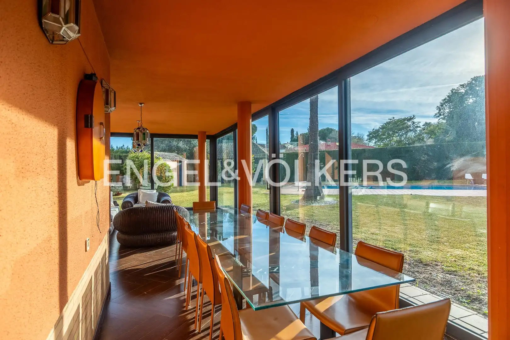 Comedor de Casa o chalet en venta en Mairena del Aljarafe con Aire acondicionado, Calefacción y Jardín privado