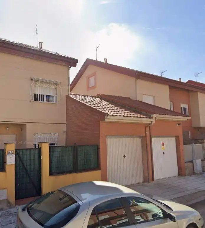 Casa en venta en Calle Orquideas 40