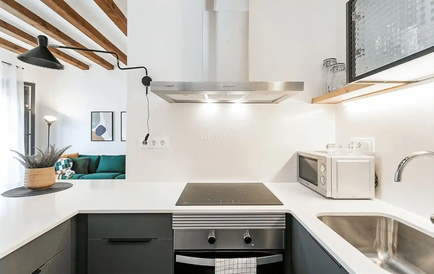 Flat for sale in Rúa do Doutor Teixeiro 26, imagen 2