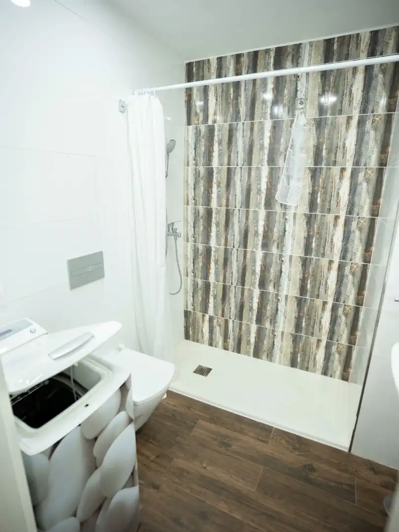 Baño de Apartamento en venta en Candelaria con Amueblado, Lavadora y Balcón