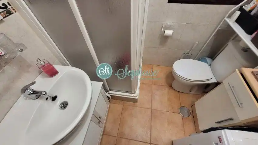 Baño de Piso en venta en Hontanares de Eresma con Calefacción y Balcón