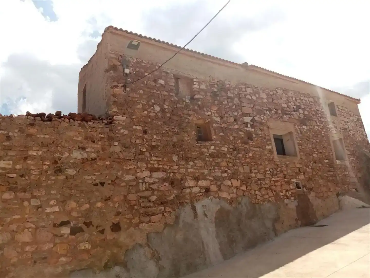 Vista exterior de Casa o chalet en venta en Fombuena, Zaragoza