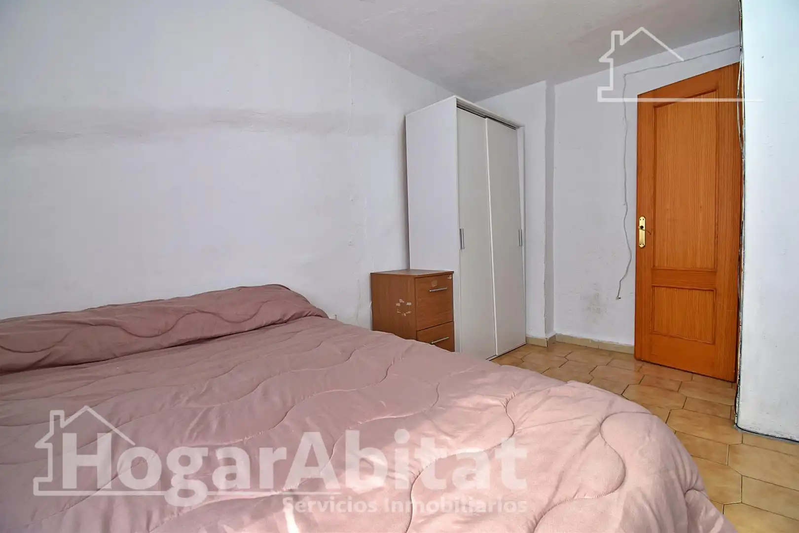Bedroom of Houses for sale in Oliva  with Air Conditioner, Heating and Terrace