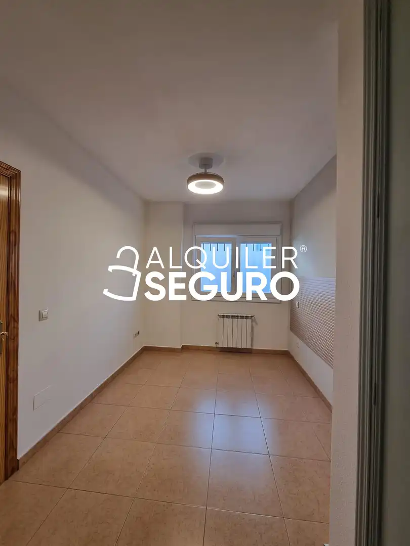Flat for rent in Colmenarejo  with Heating and Storage room
