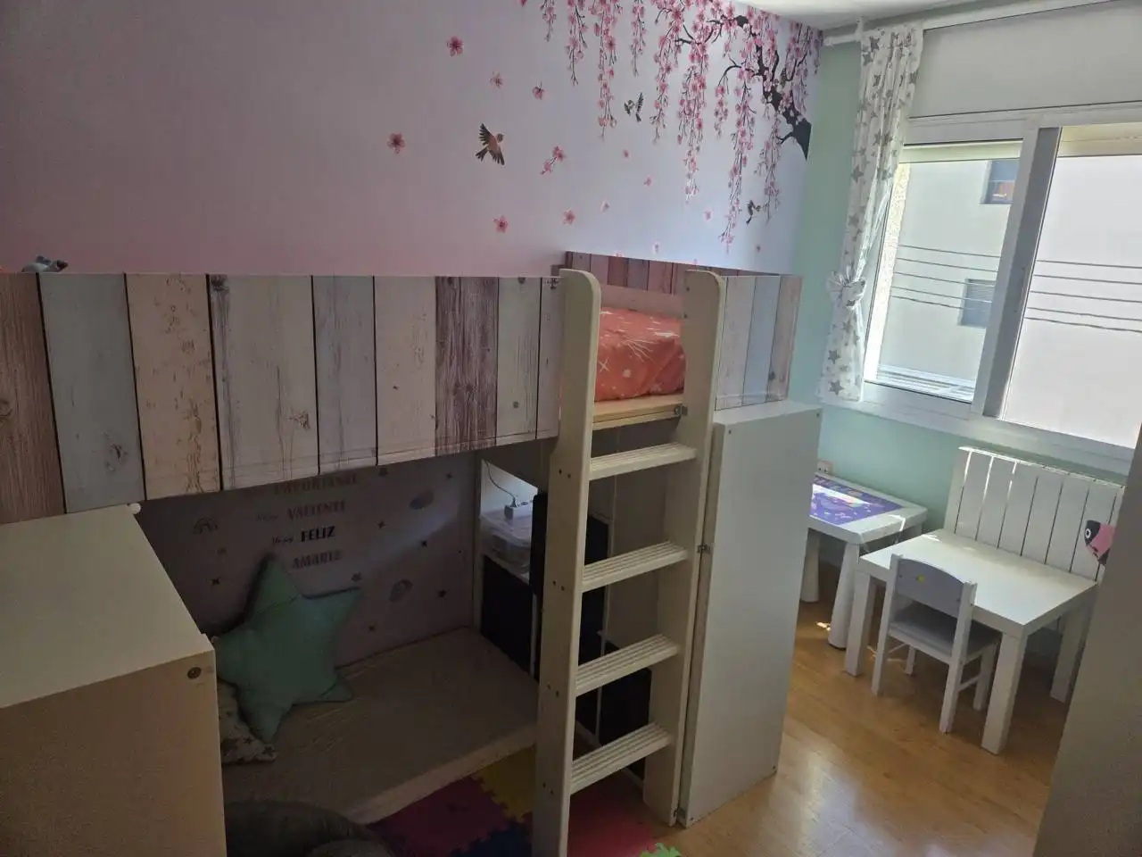 Schlafzimmer von Wohnung zum Verkauf in Cubelles mit Heizung, Parkett und Abstellraum