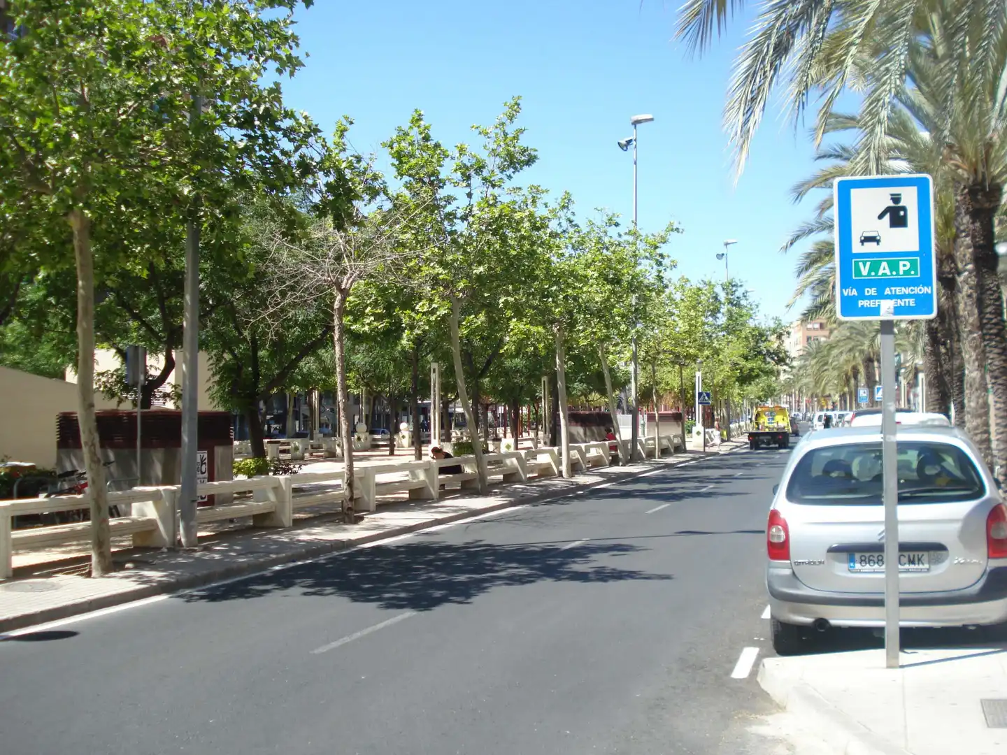 Außenansicht von Gebäude zum Verkauf in Elche / Elx