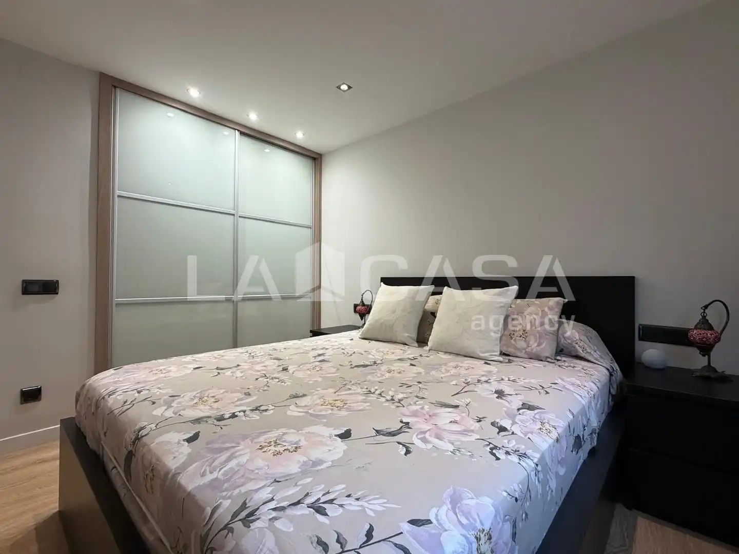 Bedroom of Flat for sale in Singuerlín