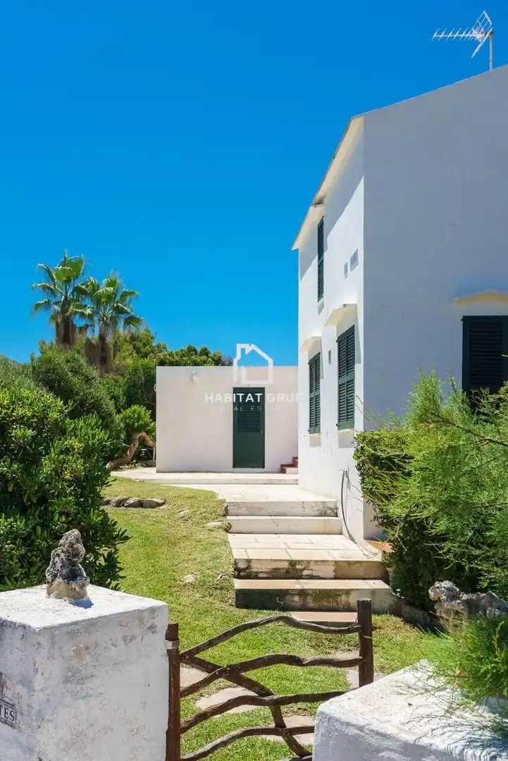 Casa adosada en venda a Cala Blanca