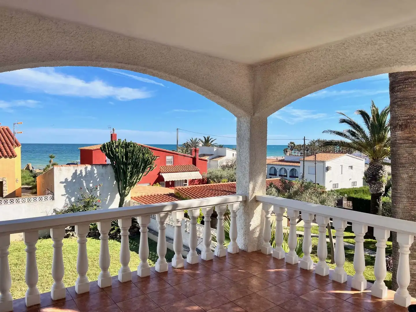 Vista exterior de Casa o xalet en venda en Alcalà de Xivert amb Calefacció i Terrassa