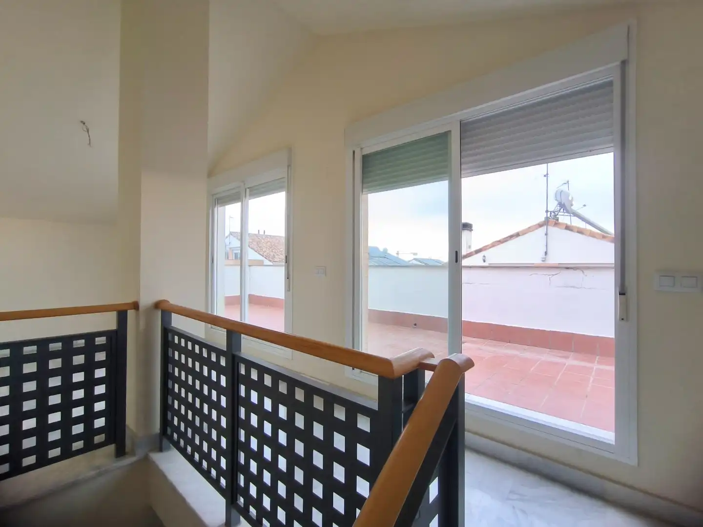 Terraza de Casa adosada en venta en Espartinas con Terraza