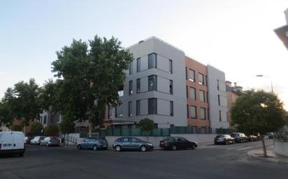 Vista exterior de Apartament de lloguer en Alcalá de Henares amb Calefacció, Parquet i Moblat