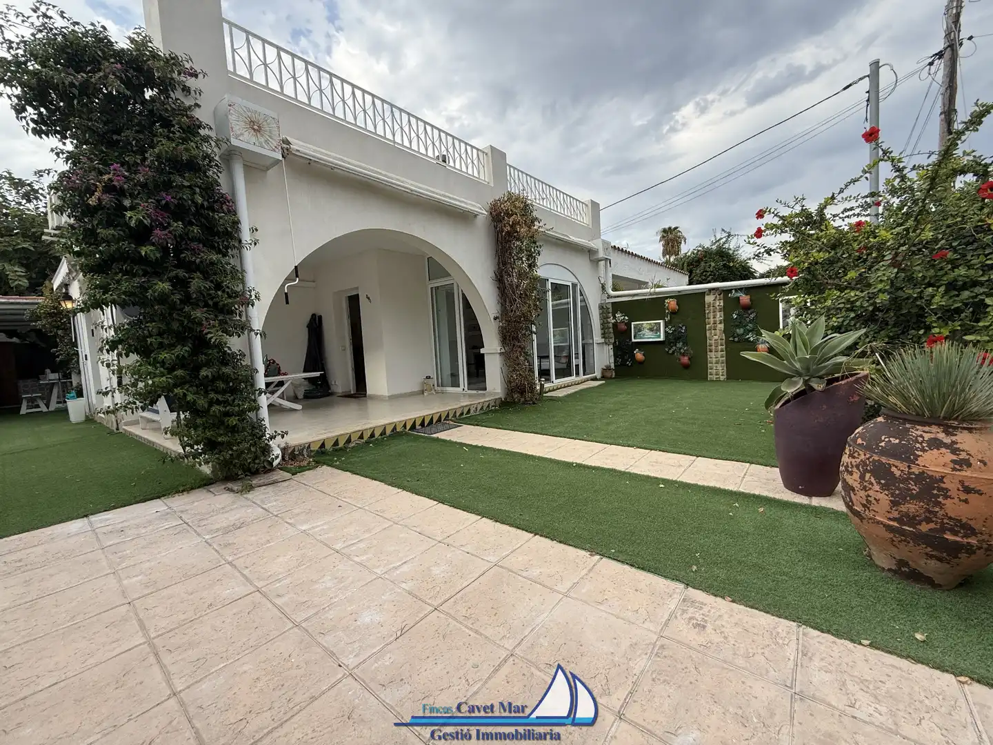 Semi-detached house with garden for sale in Avinguda de la Diputació 100, imagen 2