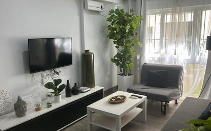 Living room of Apartment for sale in Torremolinos