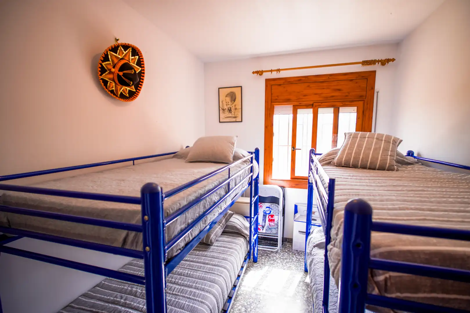 Habitación de Finca rústica en venta en Vilanova i la Geltrú con Jardín privado, Terraza y Balcón