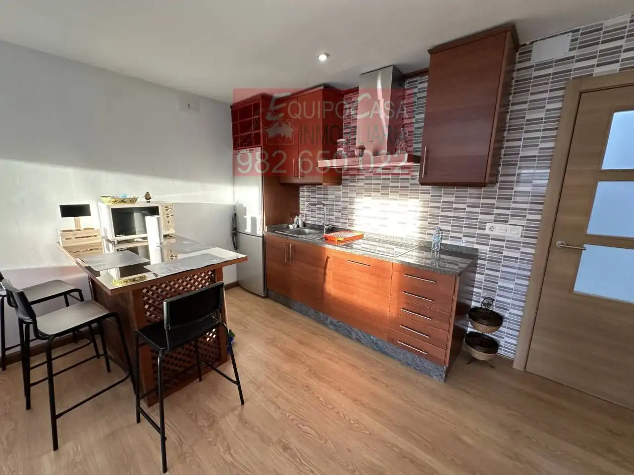 Cocina de Casa adosada en venta en Lugo con Calefacción, Jardín privado y Terraza