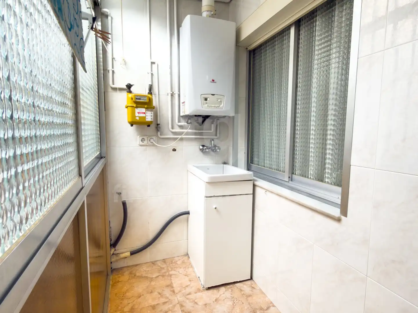 Terraza de Piso en venta en L'Hospitalet de Llobregat con Calefacción y Balcón