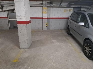 Individual for sale in Llevant