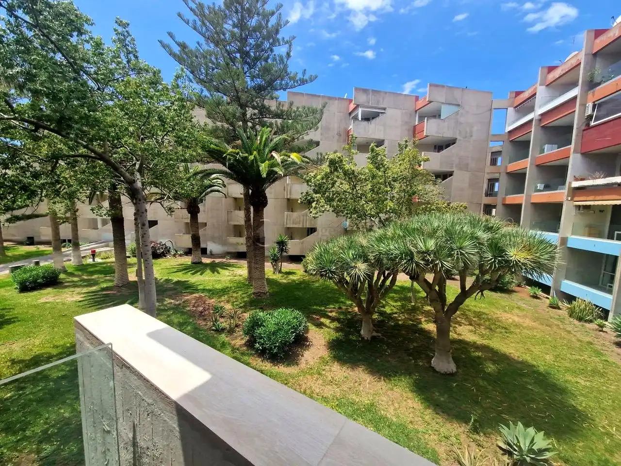 Vista exterior de Piso de alquiler en Arona con Terraza, Amueblado y Internet
