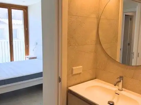 Bathroom of Flat for rent in  Palma de Mallorca  with Air Conditioner