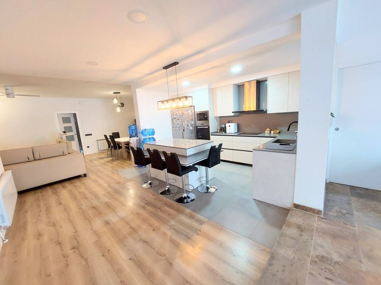 Kitchen of House or chalet for sale in Terrassa  with Air Conditioner, Heating and Parquet flooring