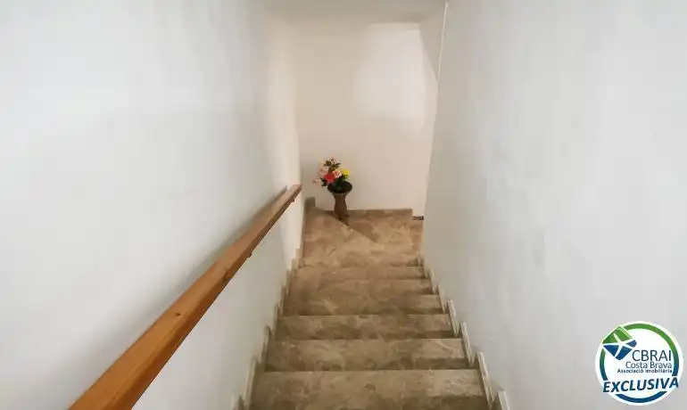 Casa adosada en venta en Roses con Calefacción, Terraza y Horno