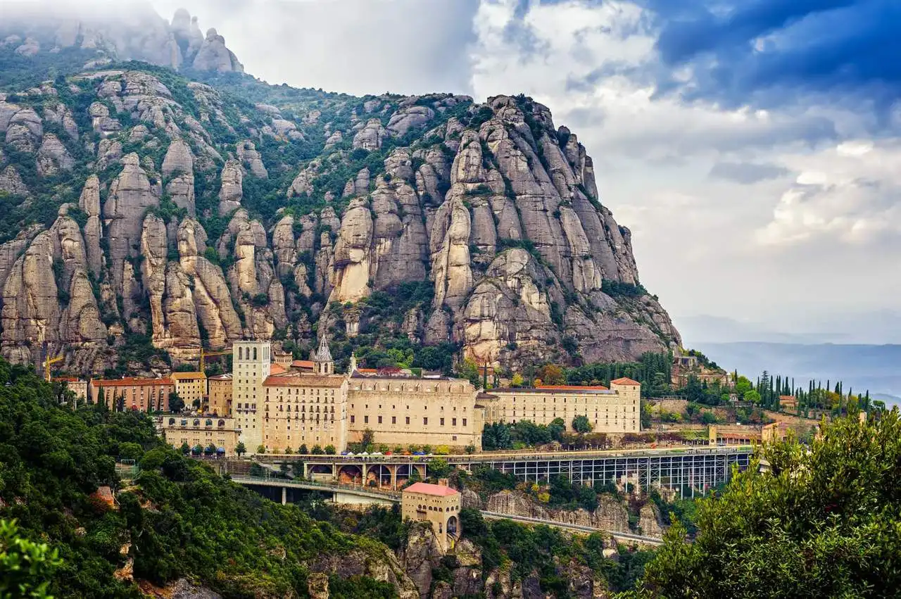 Außenansicht von Garage zum Verkauf in Olesa de Montserrat