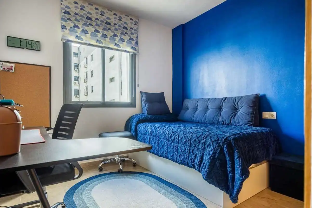 Bedroom of Flat for sale in Sevilla  with Air Conditioner, Heating and Storage room