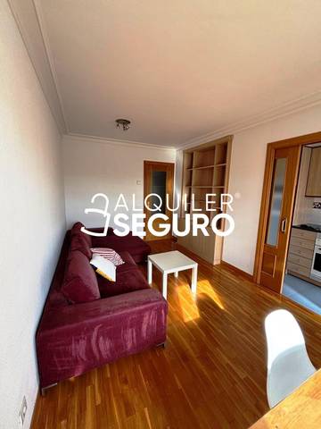 Piso en Alquiler en Capuletti  en Polígono Argales