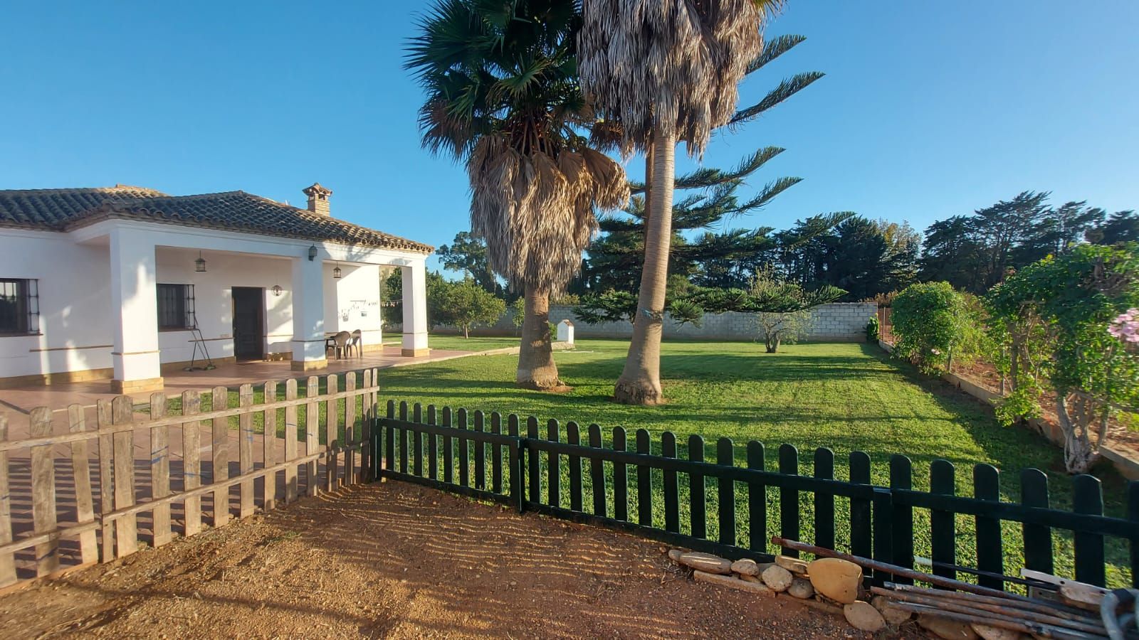 Casa o chalet en venta en Camino de la Nutria, Las Lagunas - Campano, Chiclana de la Frontera