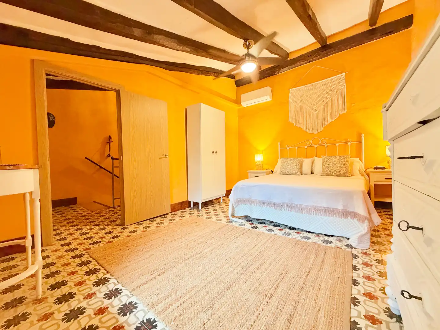 Casa pareada con terraza en venta en Carrer de la Mare de Déu, imagen 24