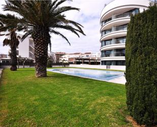 Piscina de Àtic en venda en Roses amb Aire condicionat, Calefacció i Moblat