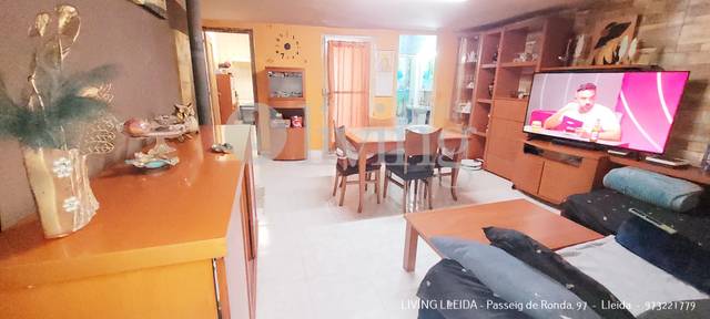 Casa adosada en Venta en Carrer Augment en Torregrossa