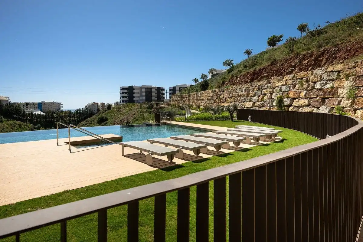 Piso con piscina en venta en Higuerón South Residences, imagen 19